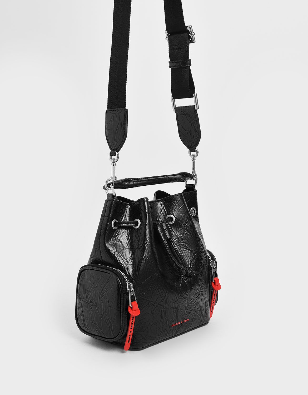 Charles and keith shop wrinkled bucket bag