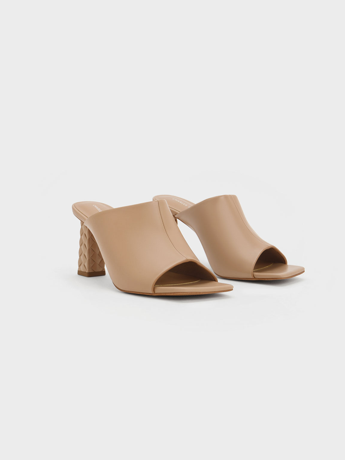 Vince nude mules top