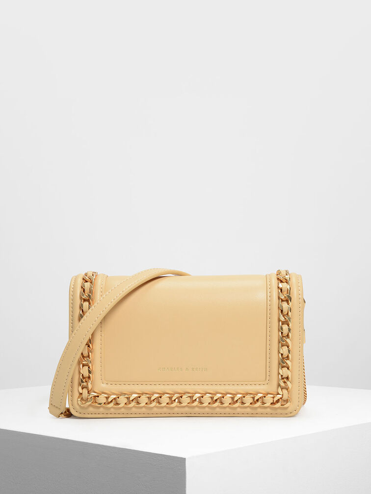 Chain Rimmed Clutch, Yellow, hi-res