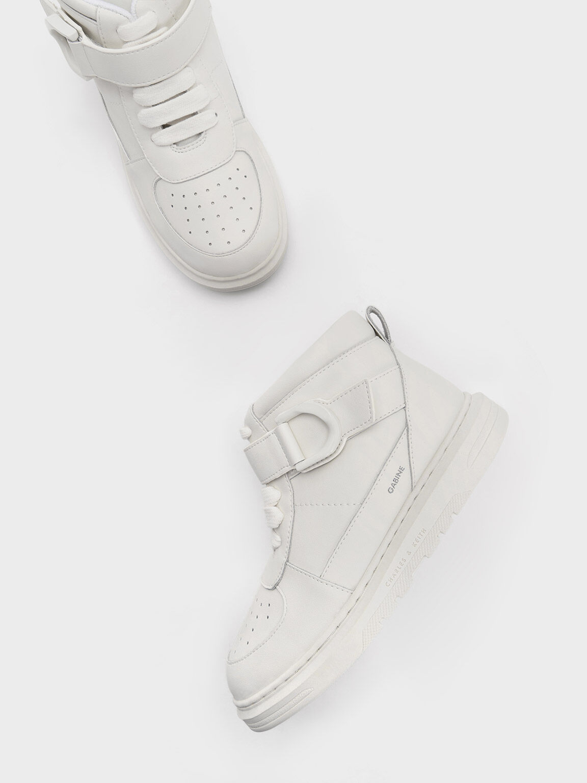 White hi sale top trainers