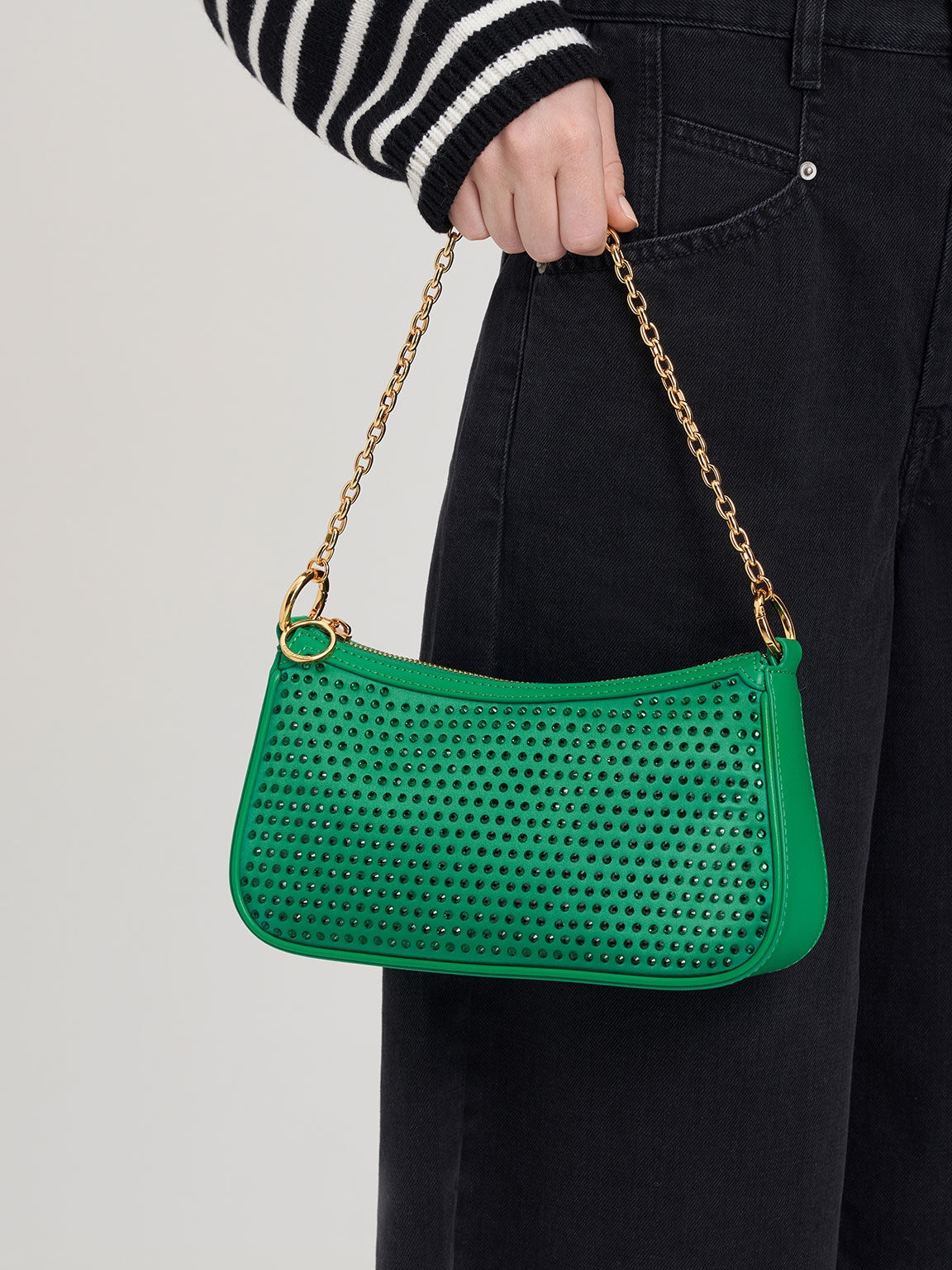 Green over the shoulder bag 2025