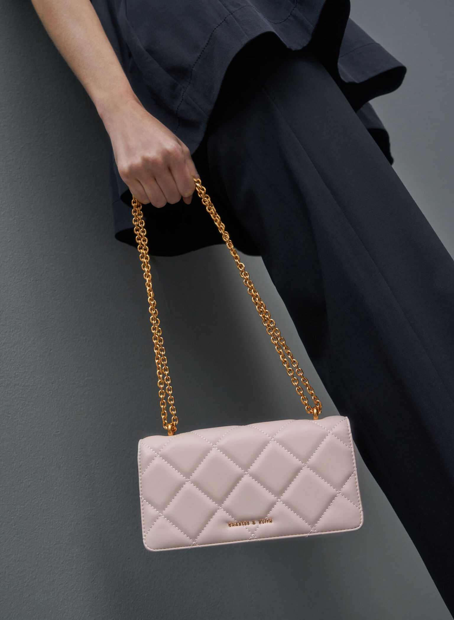 Paffuto Chain Handle Quilted Long Wallet, Light Pink, hi-res