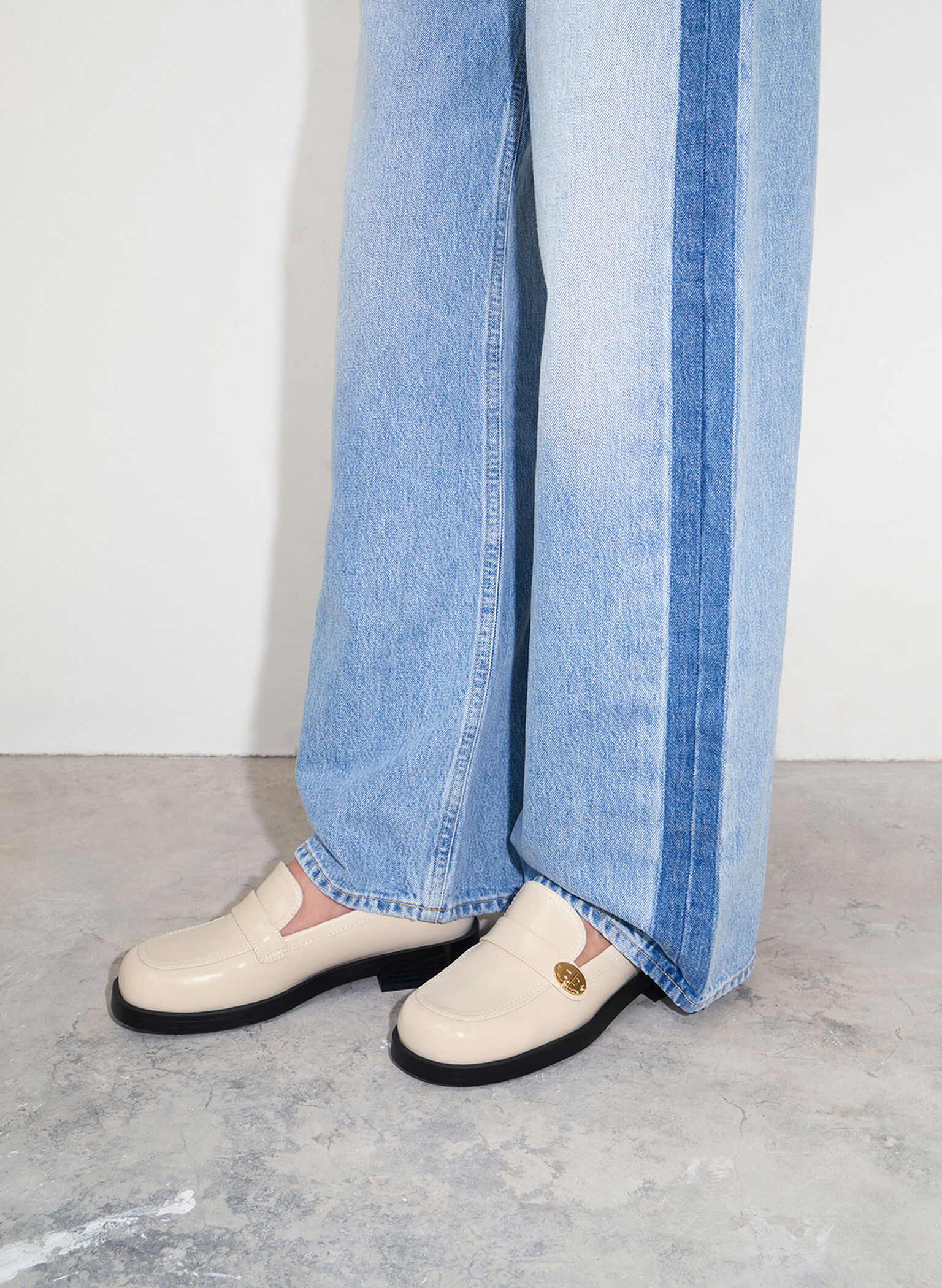 Mocasines con correa de hebilla metálica, Blanco tiza, hi-res