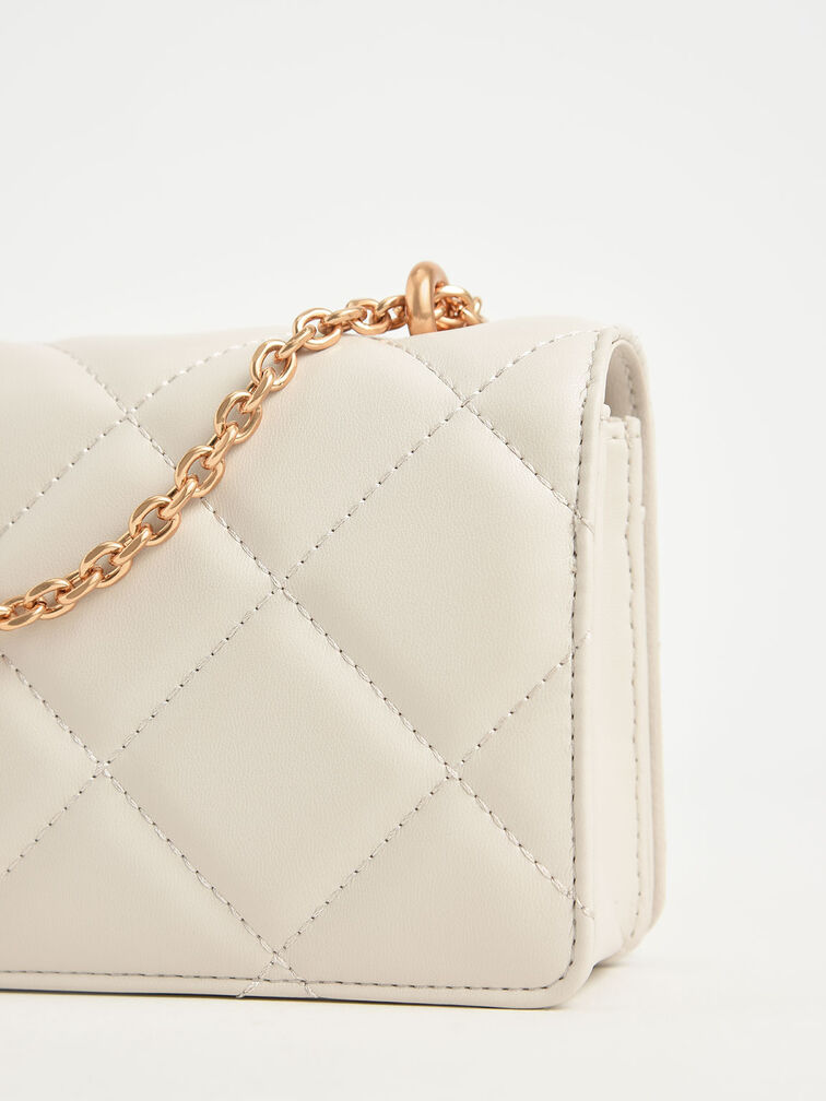 Cream Paffuto Chain Handle Quilted Long Wallet | CHARLES & KEITH