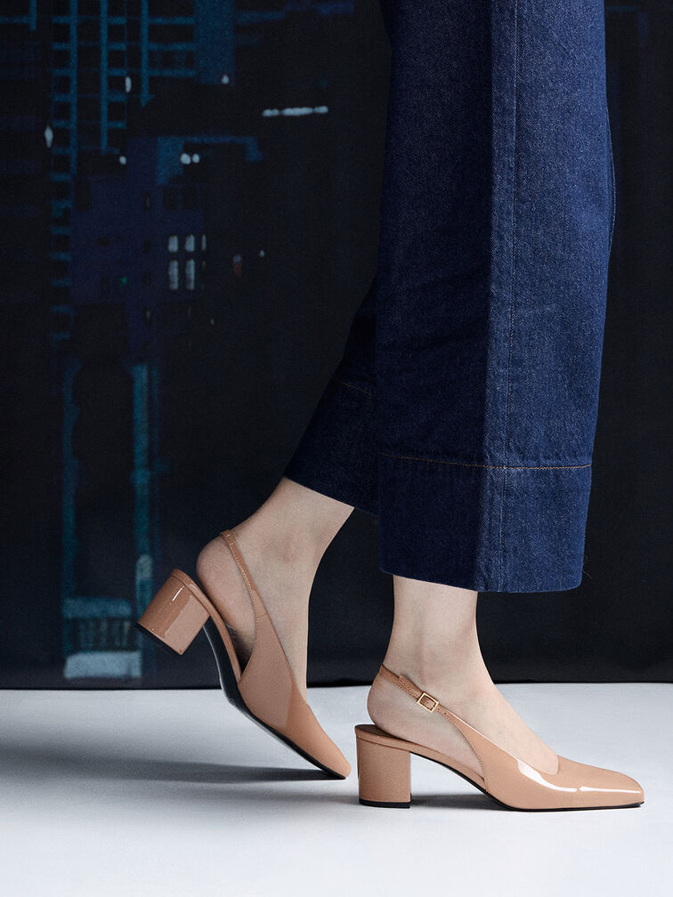 Zapatos destalonados de charol con punta cuadrada, Nude, hi-res