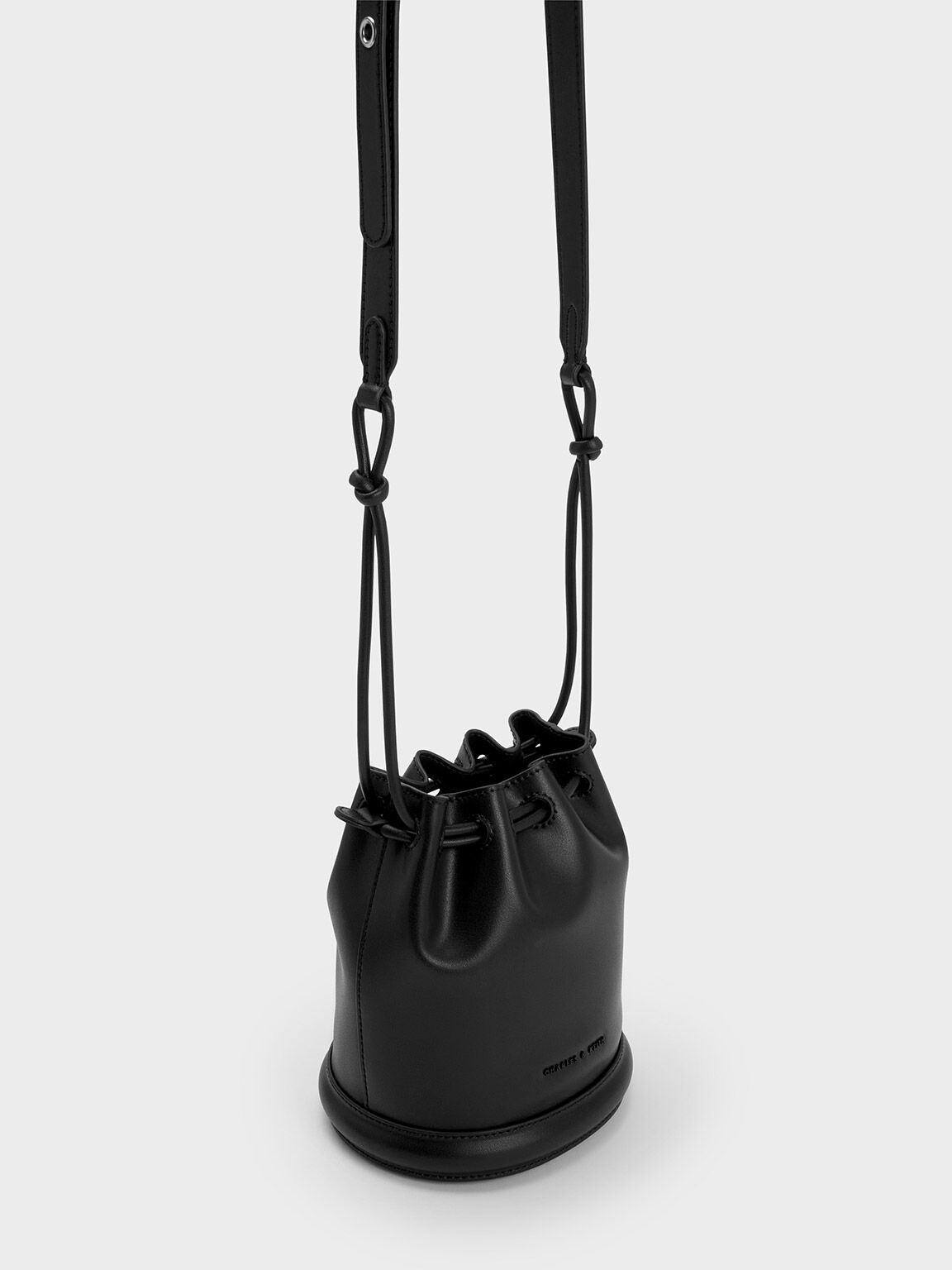 Black Blossom Drawstring Bucket Bag - CHARLES & KEITH MX