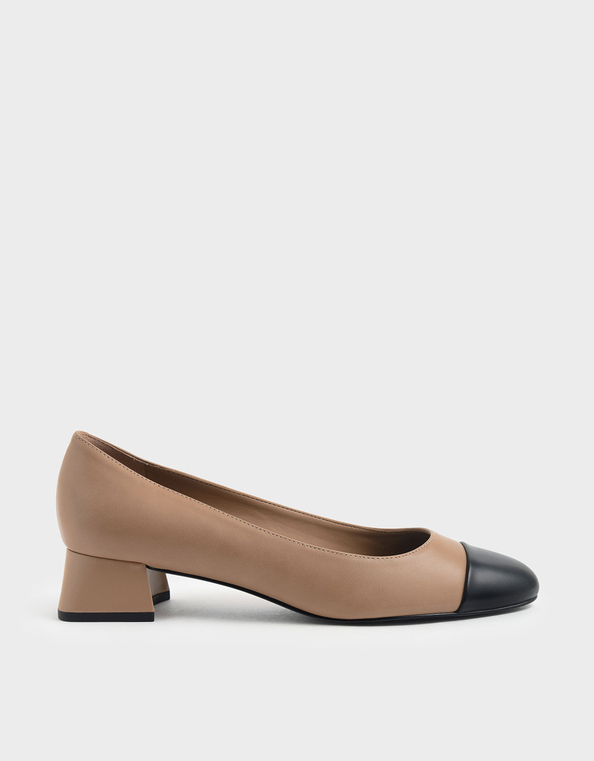 round toe pumps block heel