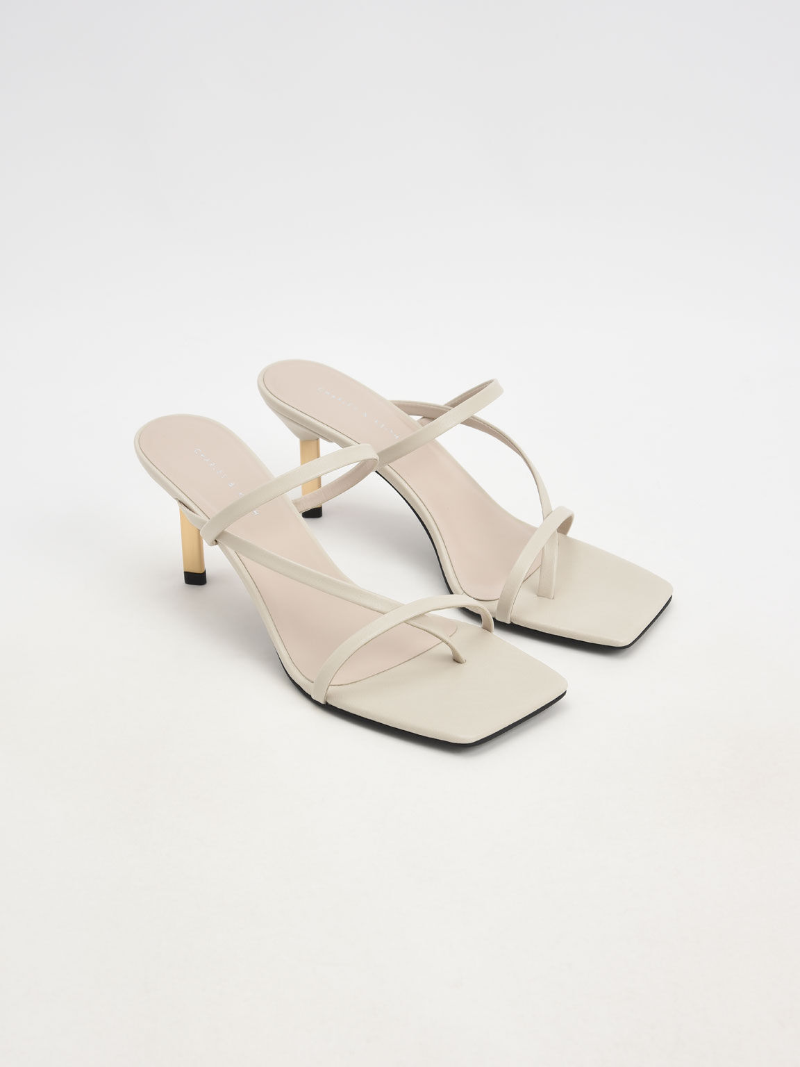 Chalk Toe Loop Blade Heel Sandals CHARLES KEITH International