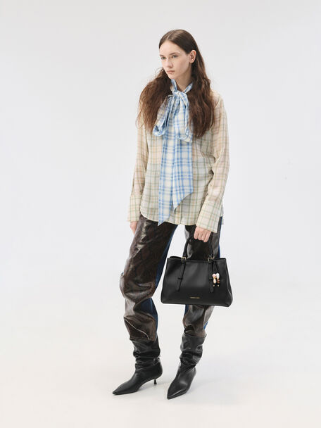 Bolso Tote Baral con Charm de Cuentas, Negro, hi-res