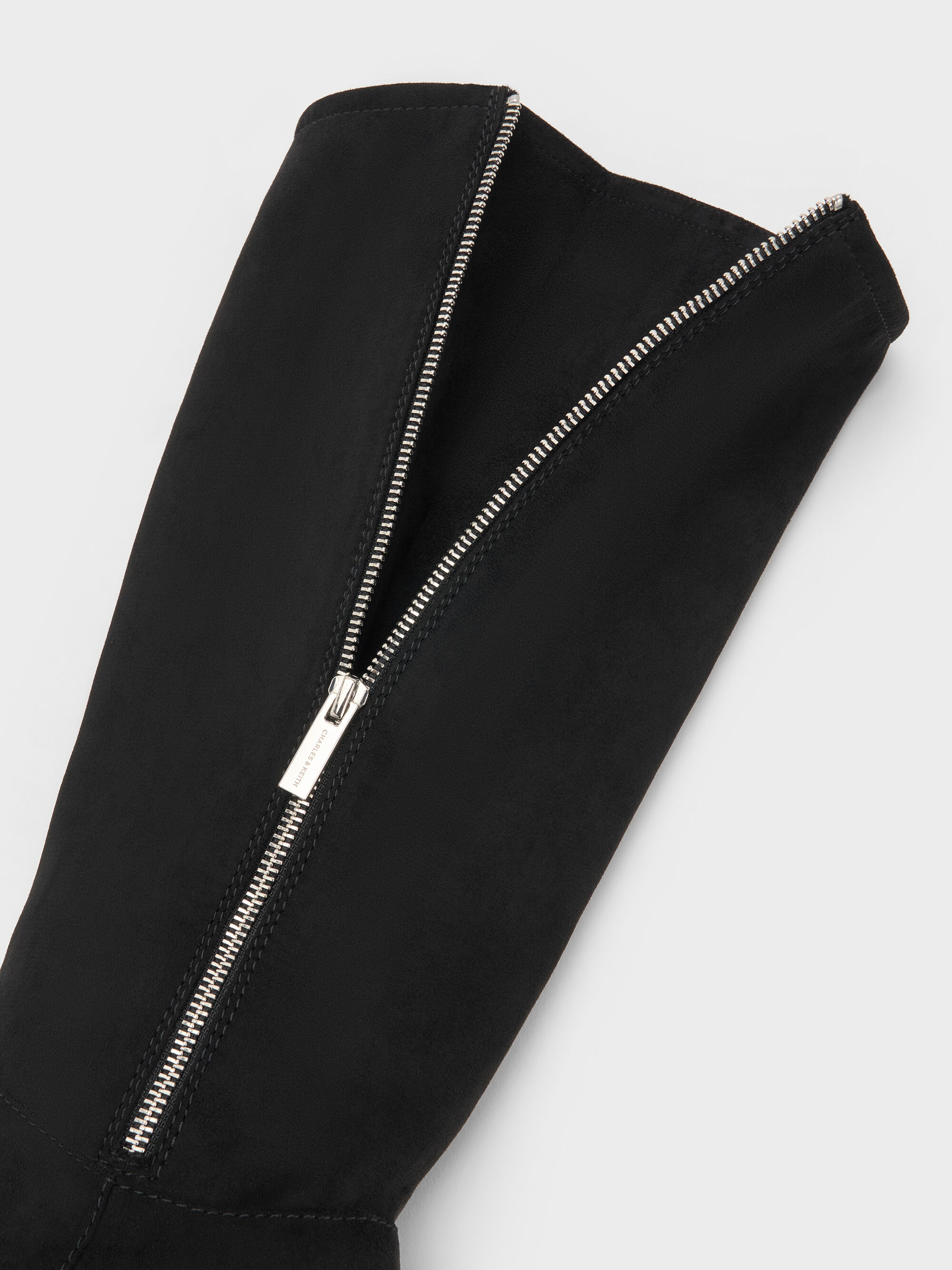 ①crockett&jone　中古 Black Textured Rosamond Faux Suede Side-Zip Ridged-Sole Knee