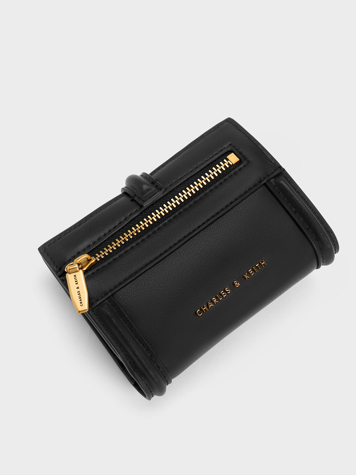 Charles and keith man wallet store