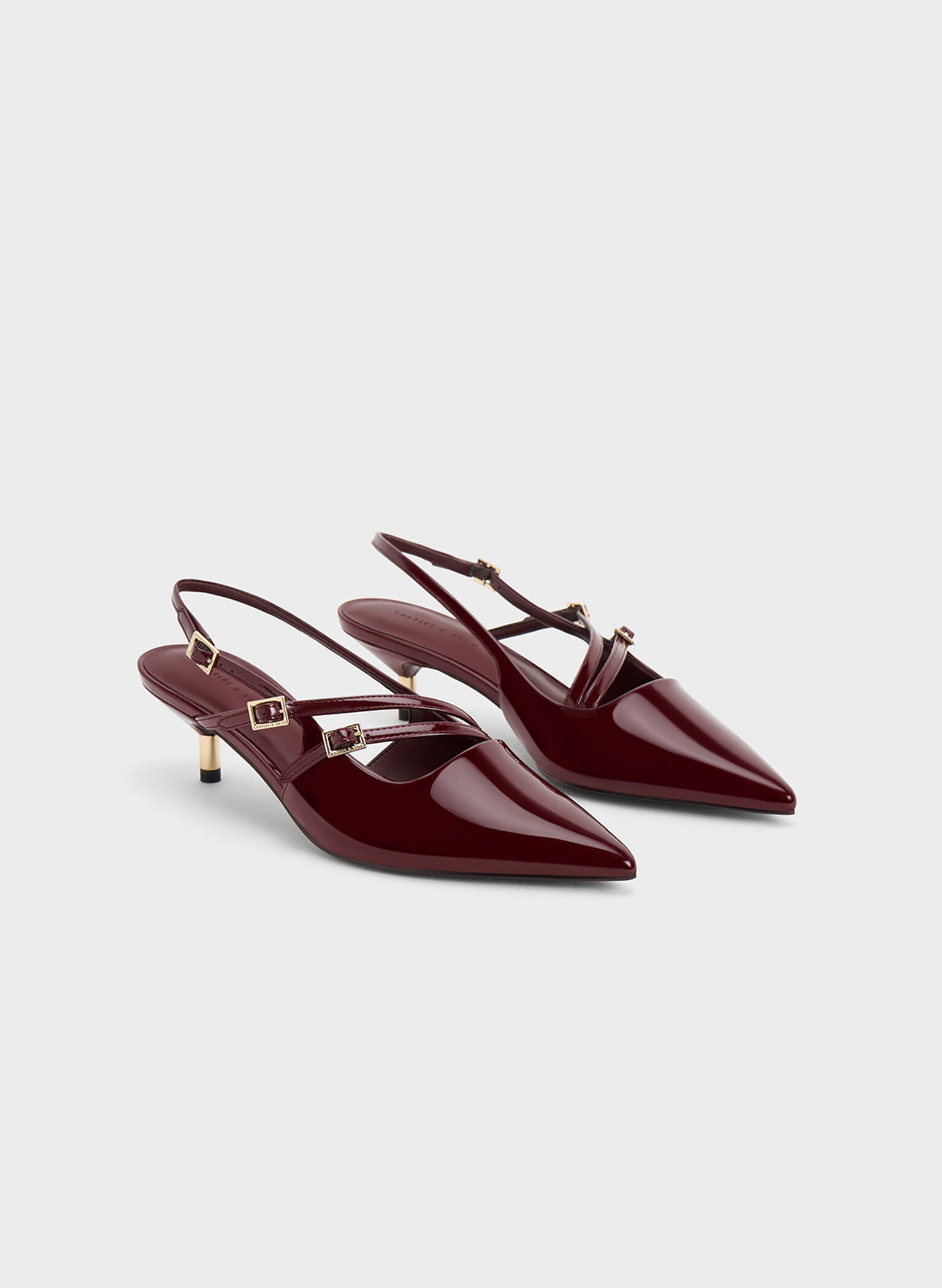 Zapatos de tacón destalonados con hebilla de charol y tacón bajo - Granate, Granate, hi-res