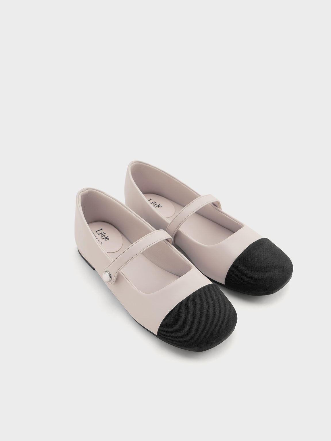 Girls nude store flats