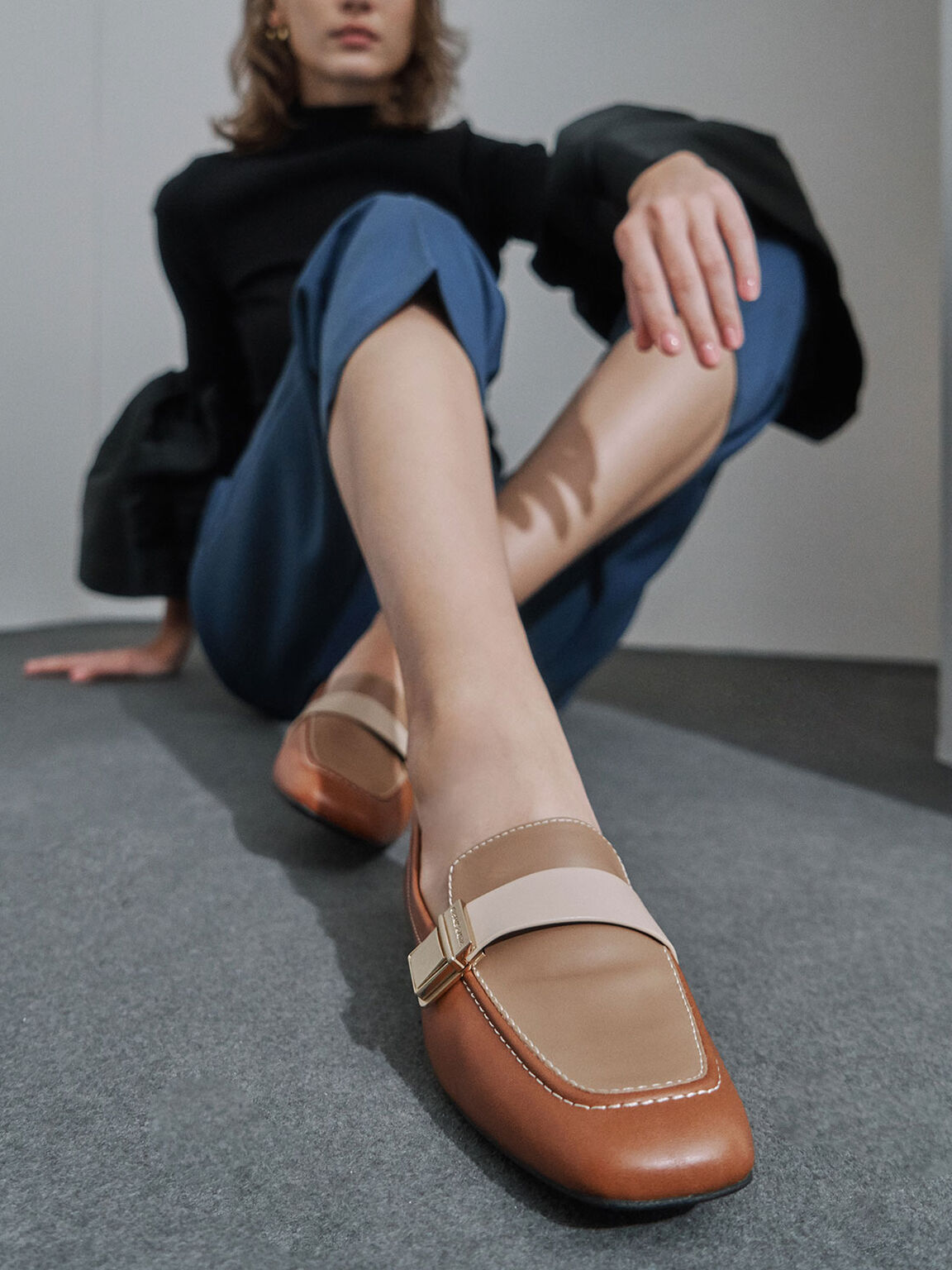 Metallic Buckle Penny Loafers, Cognac, hi-res