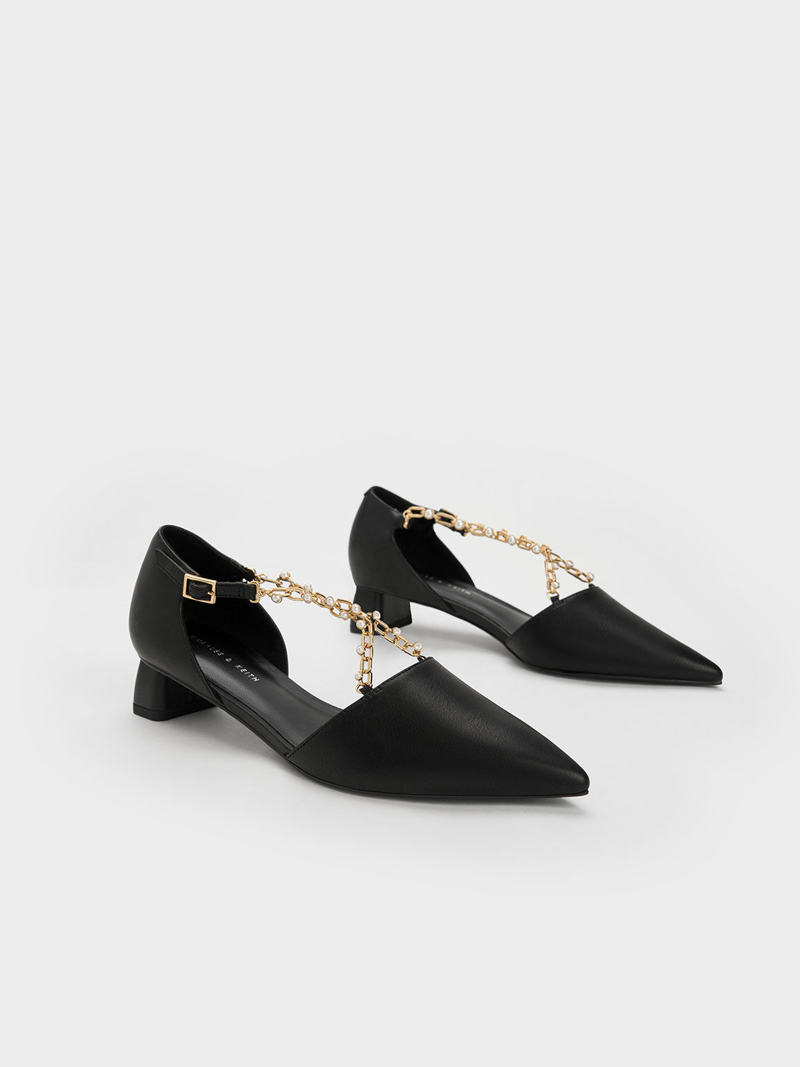 Zapatos de tacón D'Orsay con cadena metálica y cuentas, Negro, hi-res