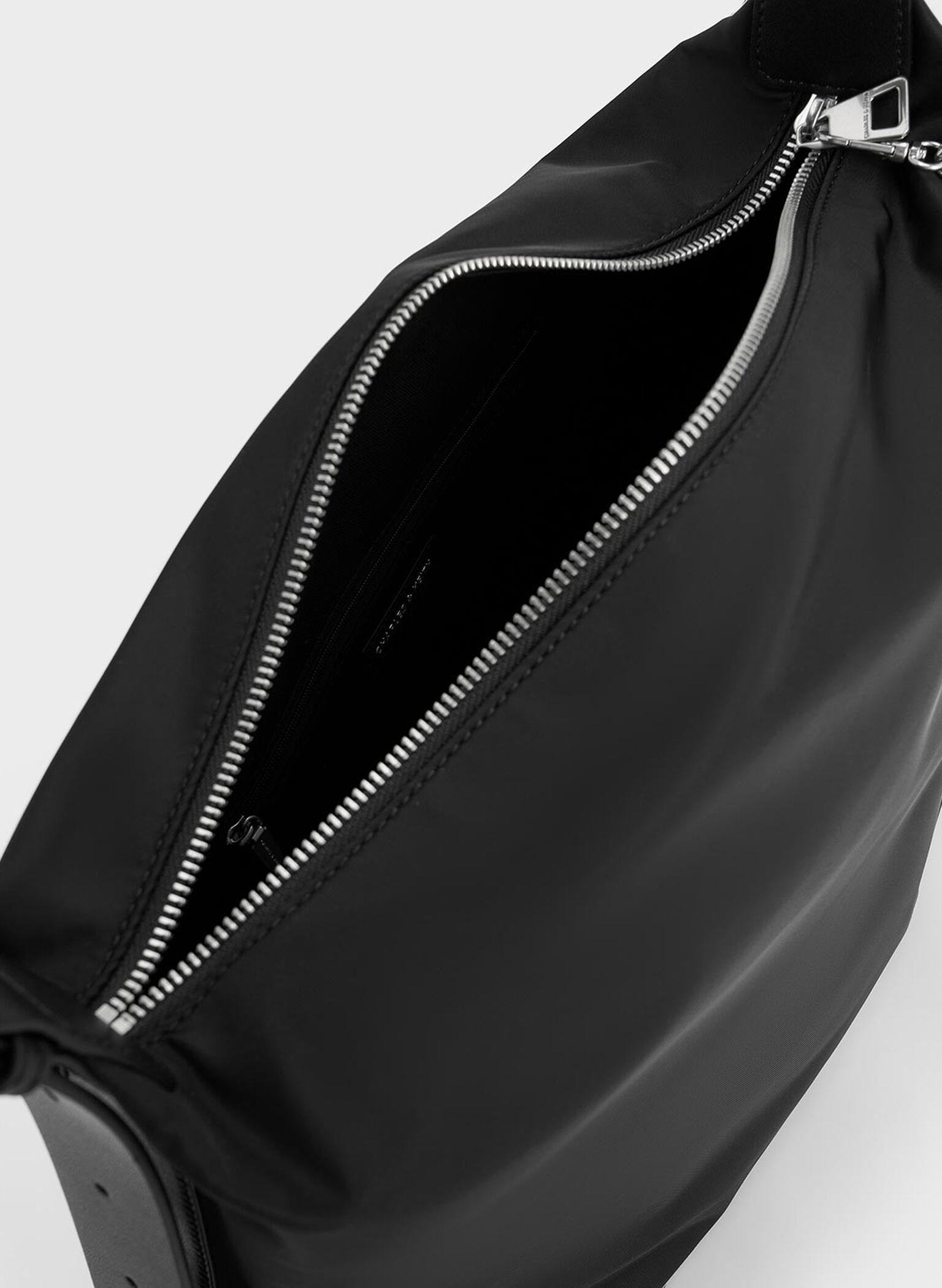Nylon Chain-Link Slouchy Shoulder Bag, Noir, hi-res