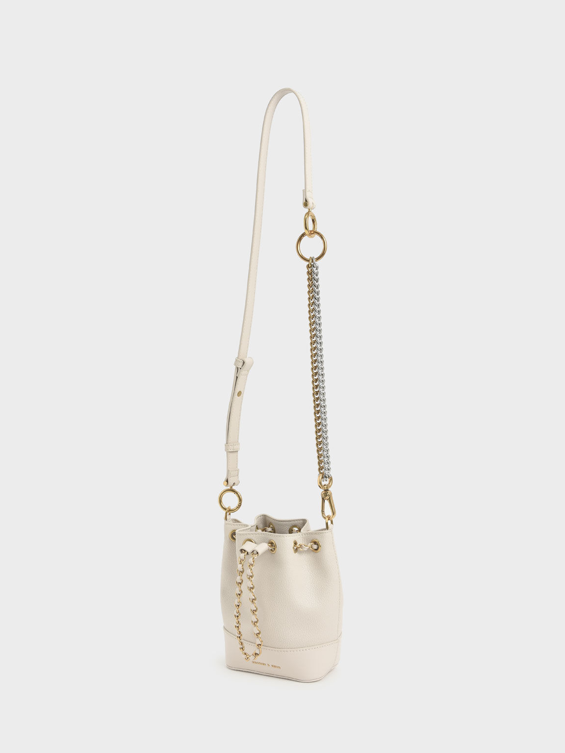 Dancer Chunky Chain Bucket Bag, Ivory, hi-res