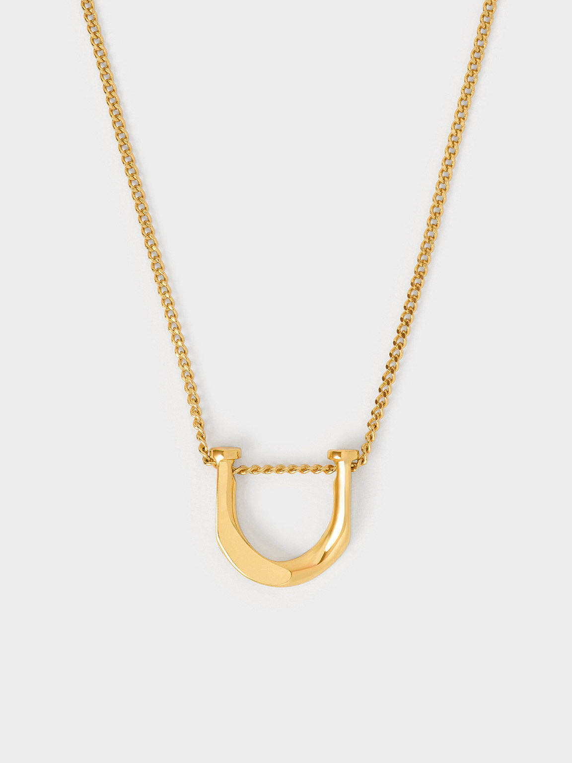 Gold chain with outlet a pendant