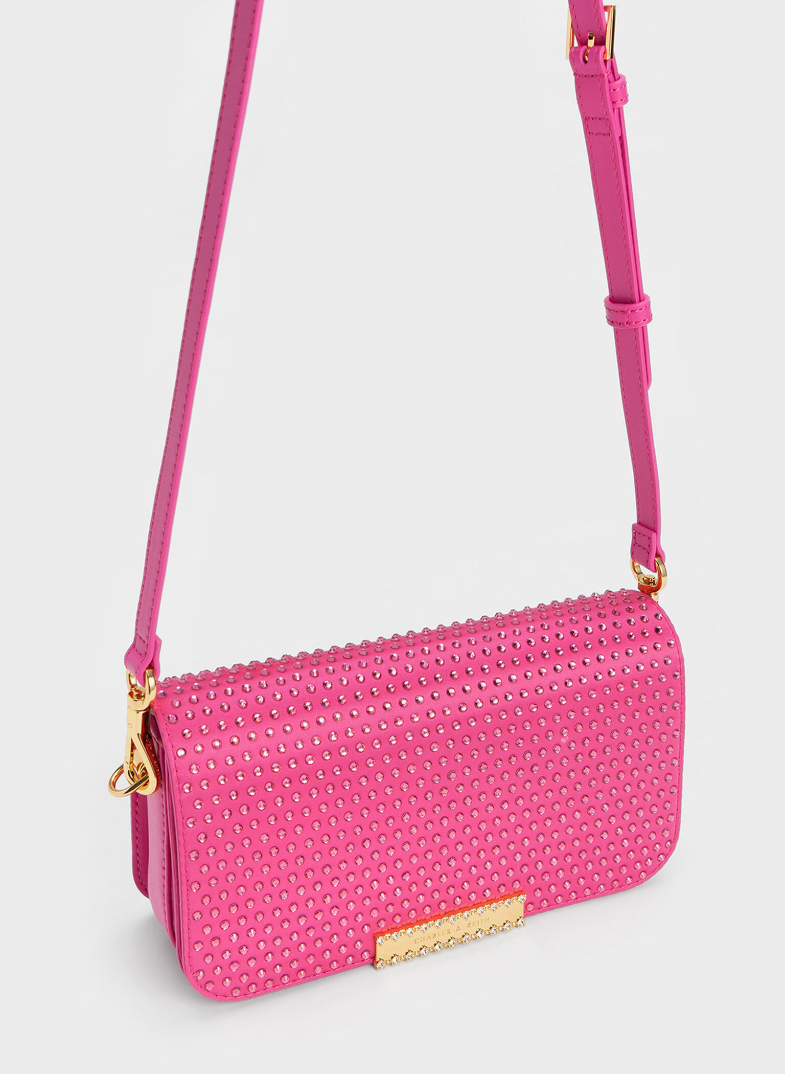 Fuchsia Embellished Chain Strap Bag CHARLES & KEITH MX