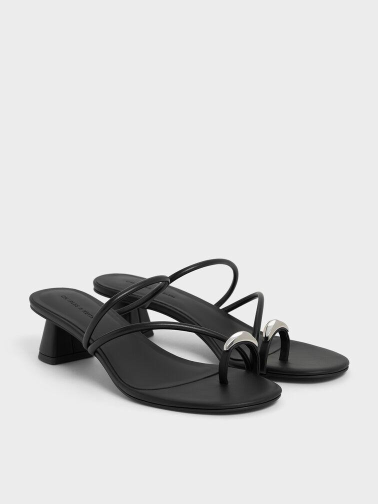 Metallic-Accent Strappy Toe-Ring Heeled Sandals, Black, hi-res