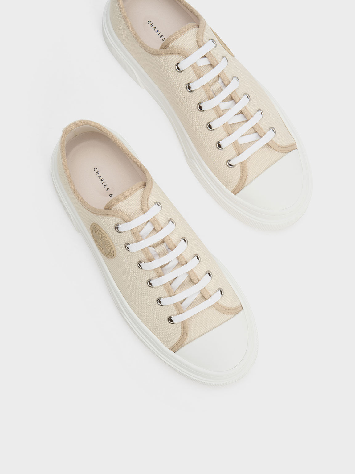 Kay Canvas Low Top Sneakers Taupe