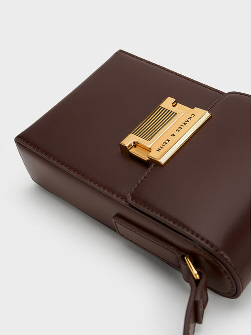 Bolsa alargada con acento metálico, Marrón oscuro, hi-res