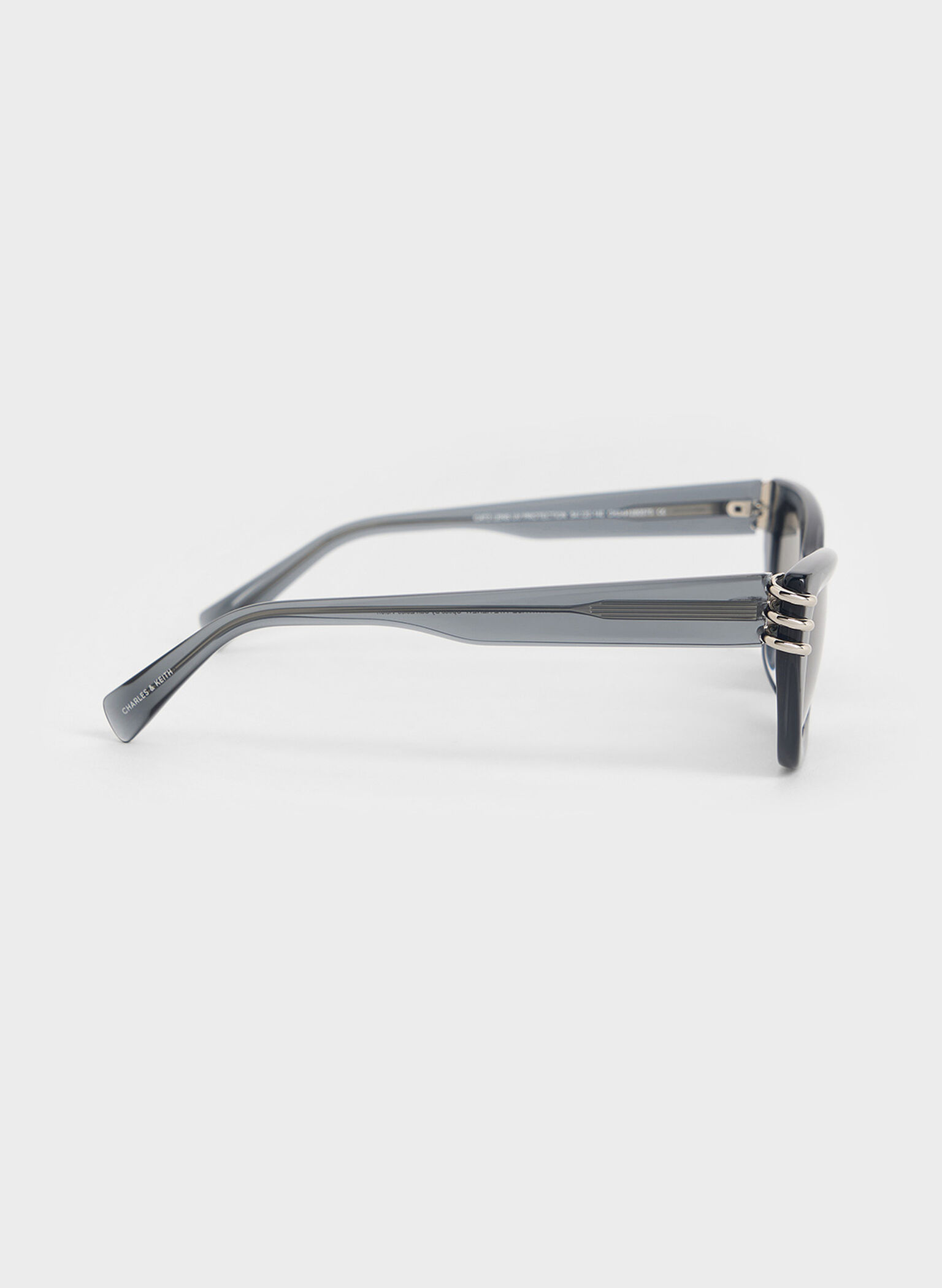 Recycled Acetate Metallic-Accent Angular Cat-Eye Sunglasses, Navy, hi-res
