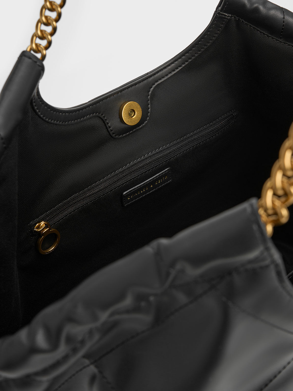 Tote with chain strap store