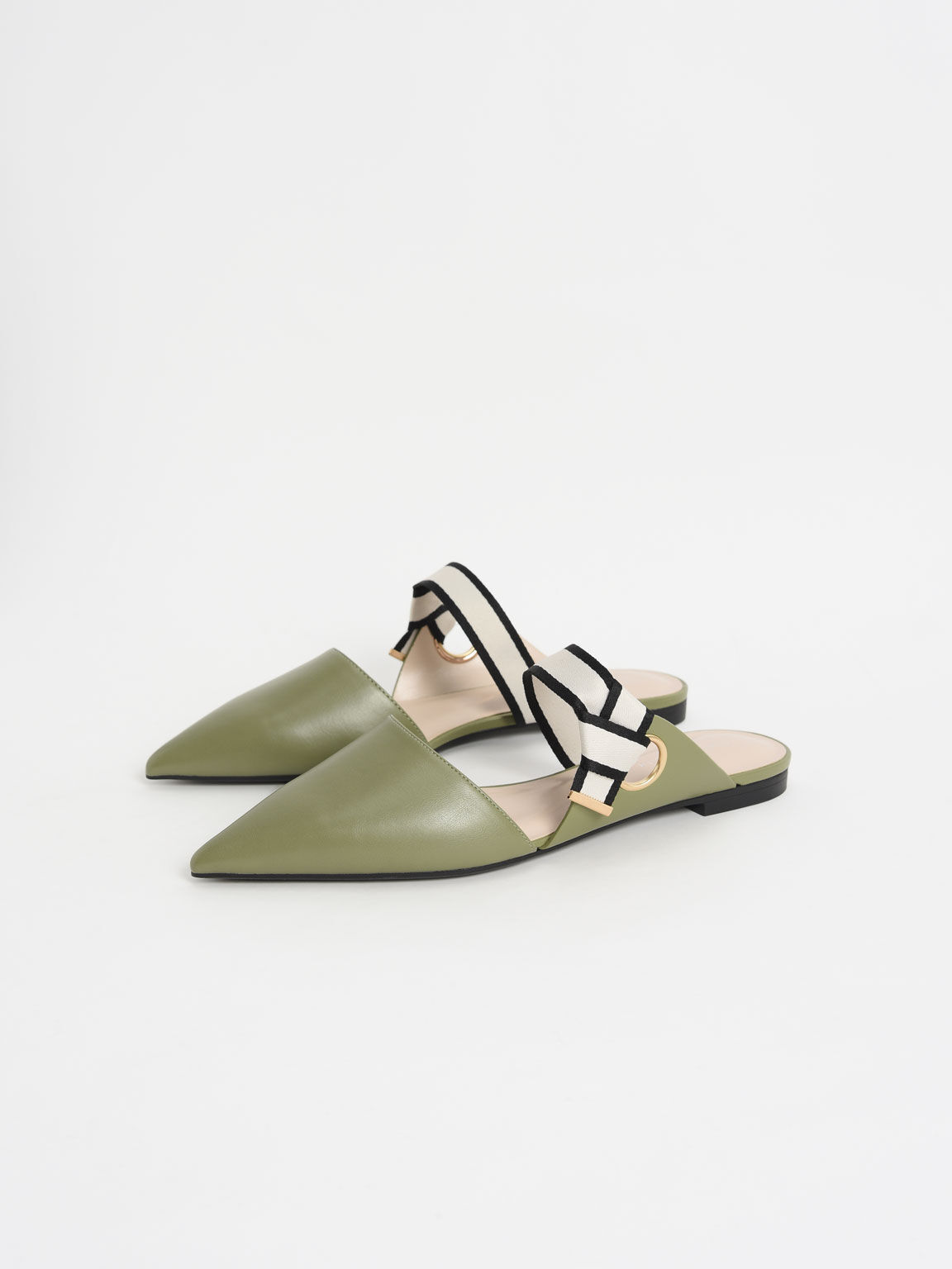 Mules con correa de tela y puntera en punta, Olive, hi-res