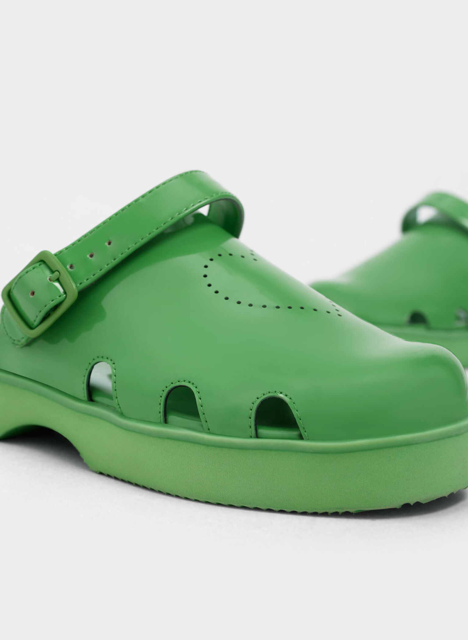 Girls' Heart-Motif Patent Clogs, Green, hi-res