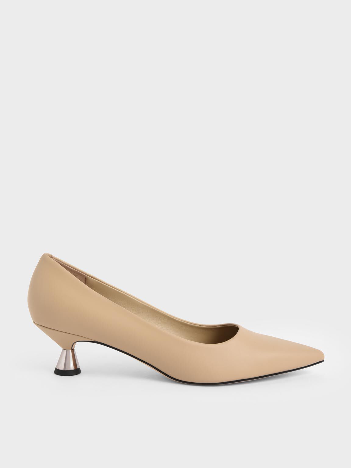 Berg taart Doorbraak Beige Spool Heel Pumps - CHARLES & KEITH US