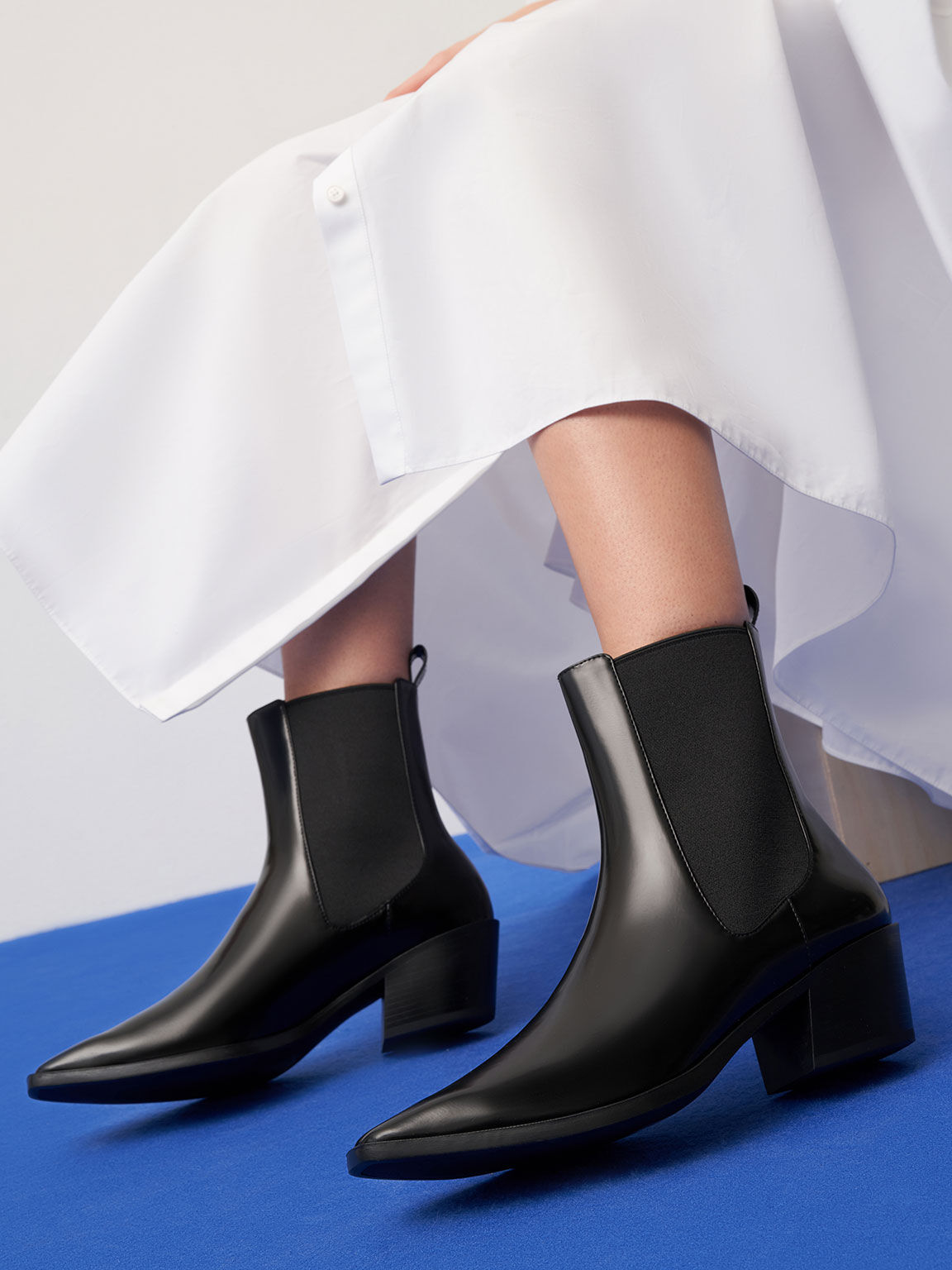 Slanted Heel Chelsea Boots, Black, hi-res