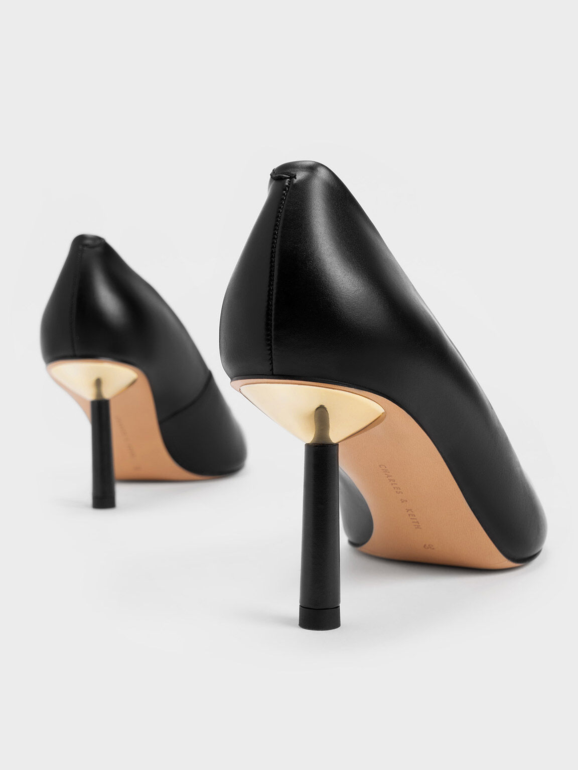 Cylindrical Heel Pumps, Black, hi-res