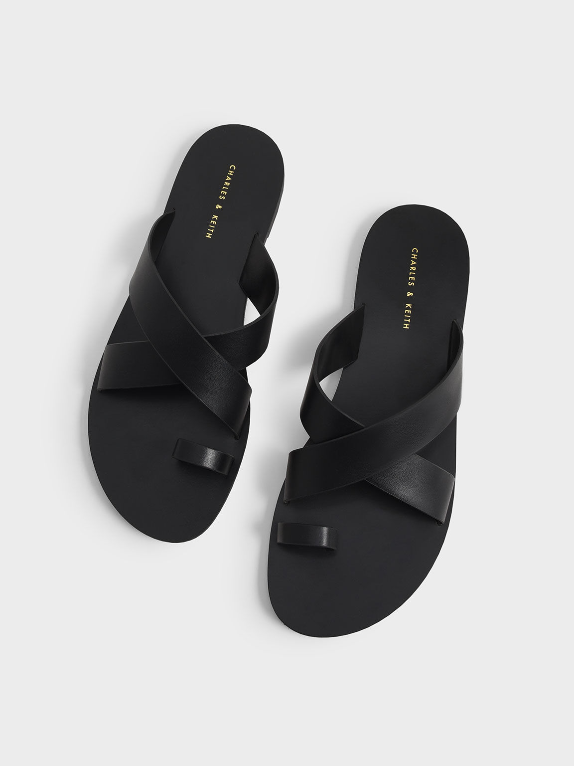 Toe-Loop Crossover Flats, Black, hi-res