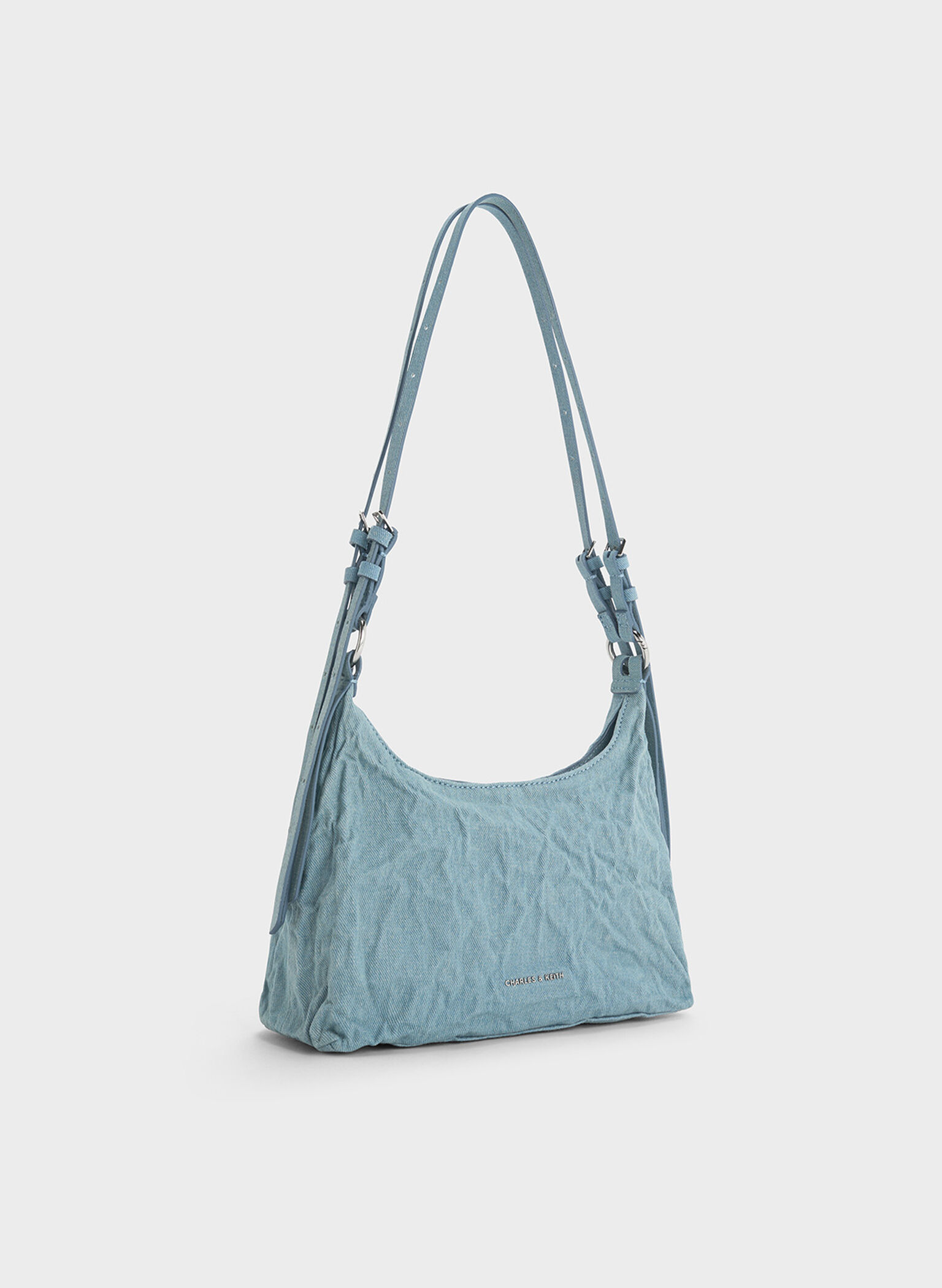 Bolso hobo Lark de denim, Azul mezclilla, hi-res
