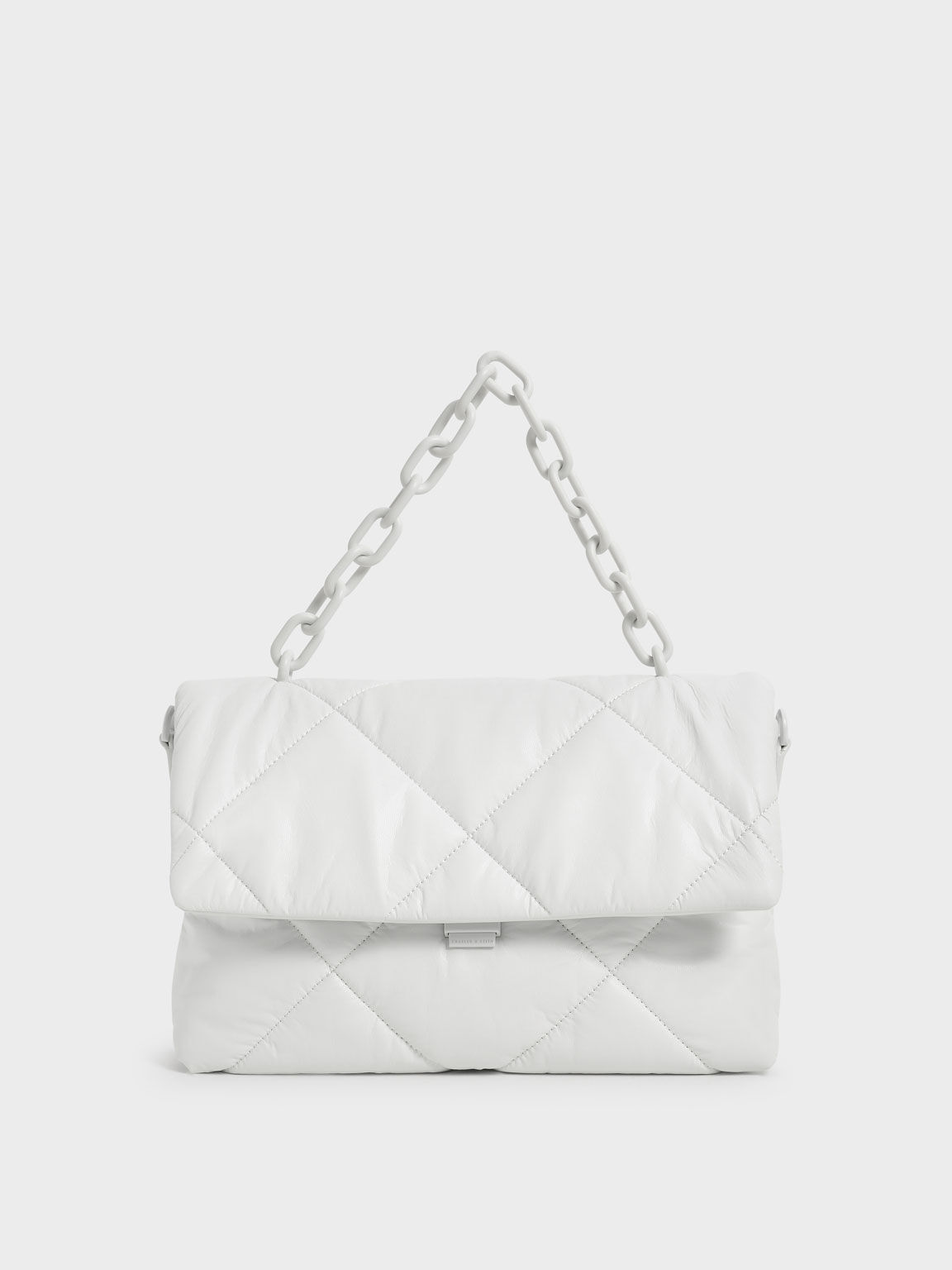 White quilted bag chain Clearance