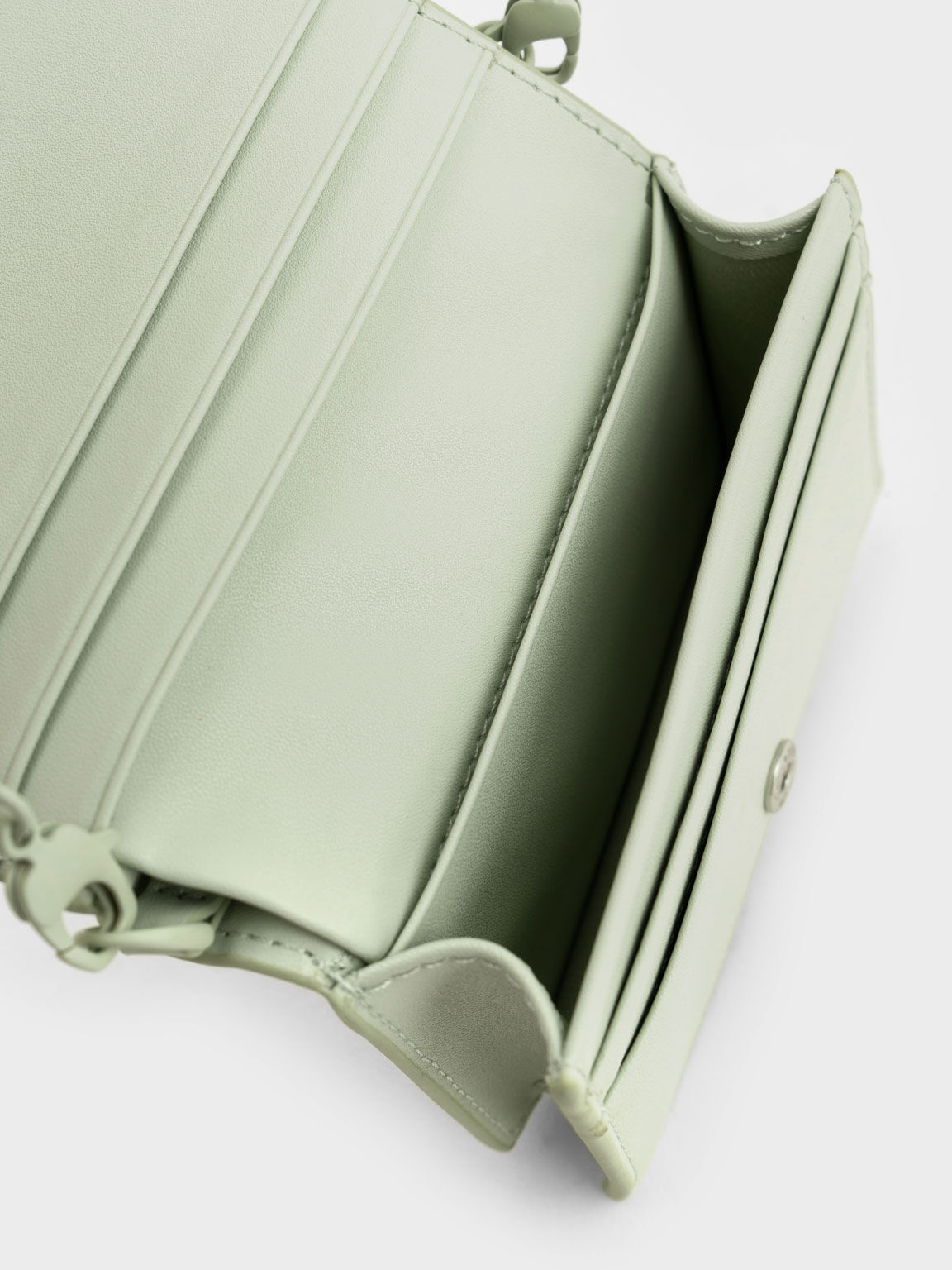 Arlys Chunky Chain Handle Mini Wallet, Mint Green, hi-res