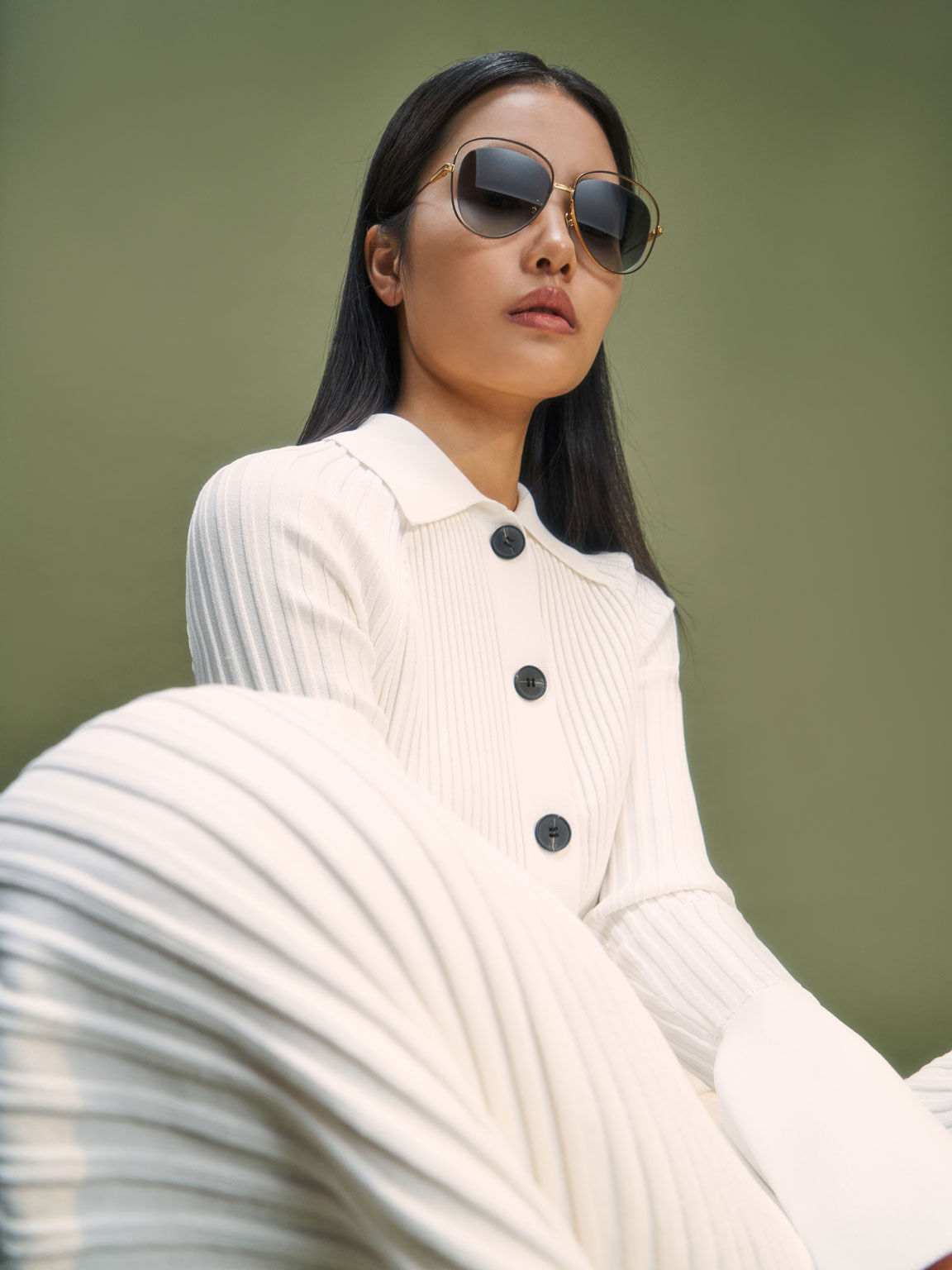 Cut-Out Aviator Sunglasses, Black, hi-res