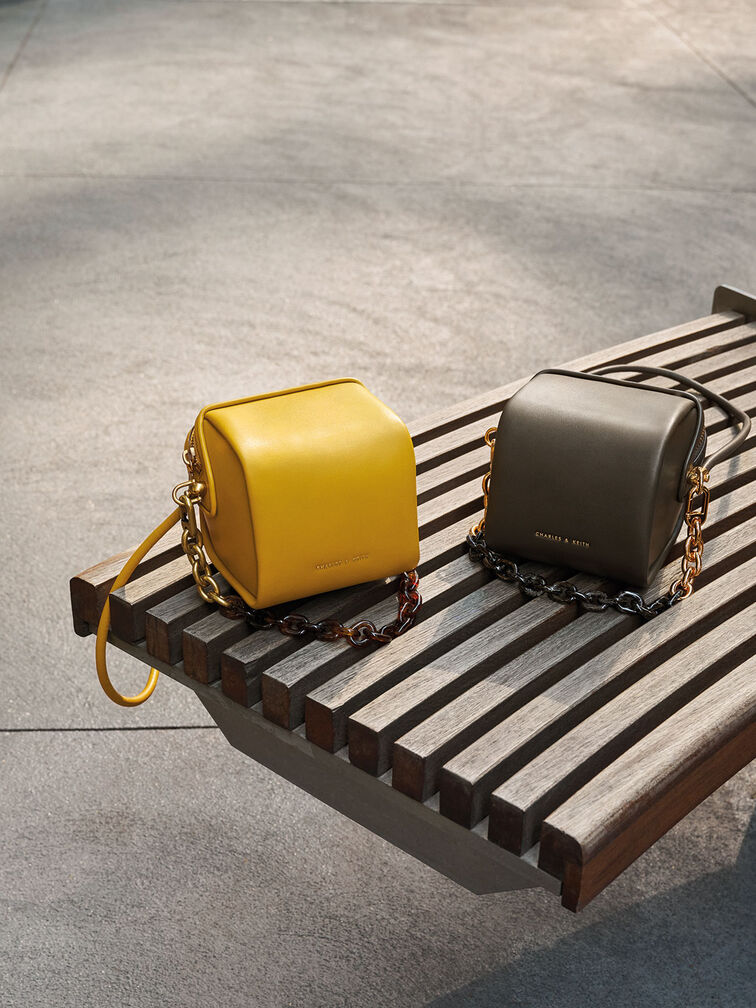 Ridley Chain-Link Boxy Bag, Mustard, hi-res