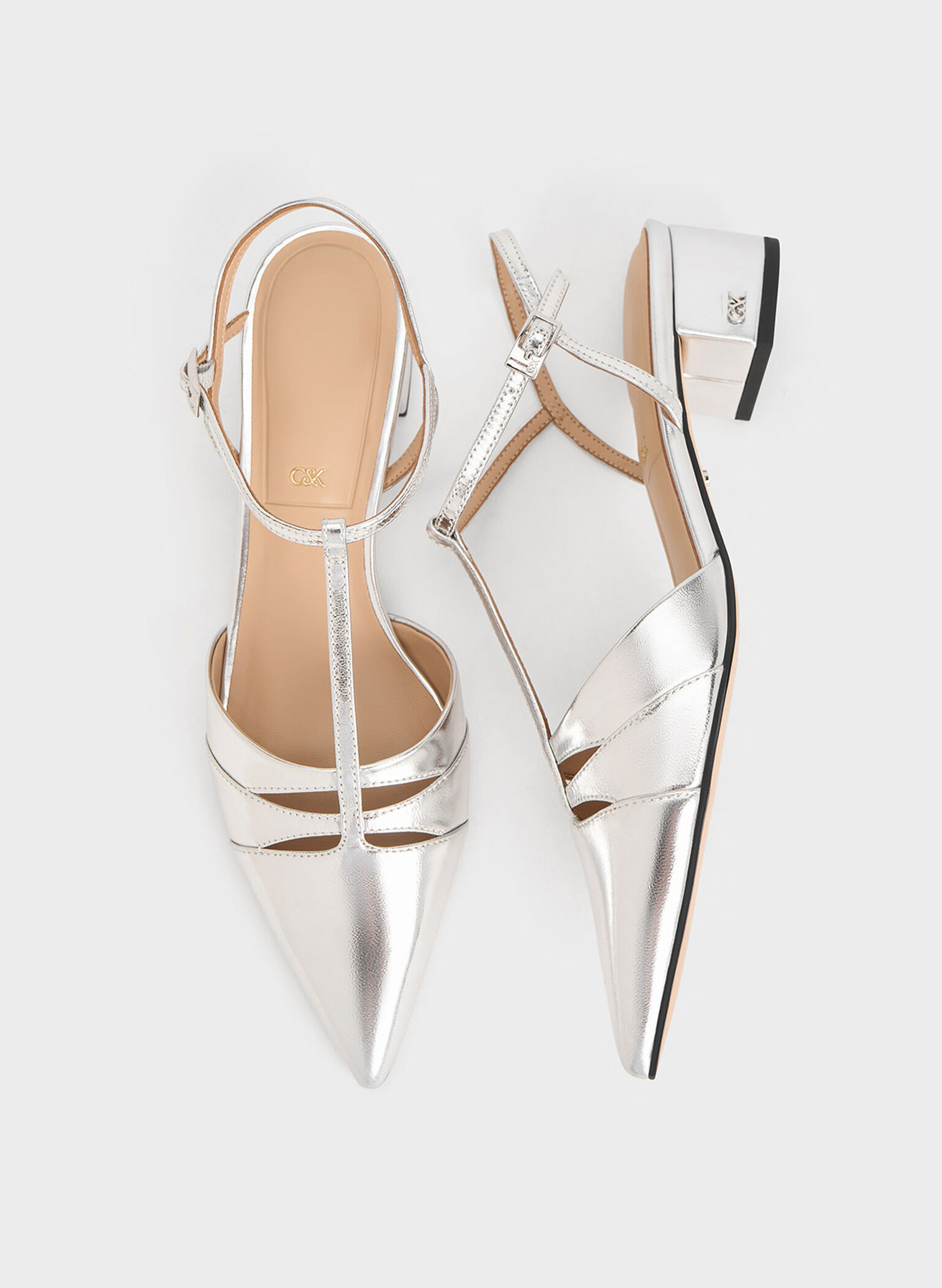 Tacones de bloque con tira en T de cuero metalizado, Plateado, hi-res