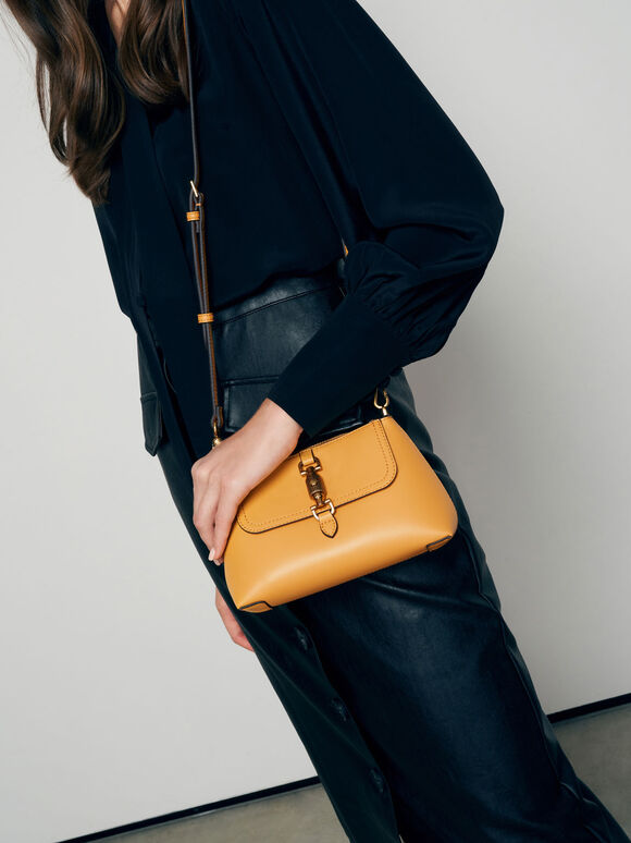 Page 9 | Women's Bags | Shop Exclusive Styles - CHARLES & KEITH US