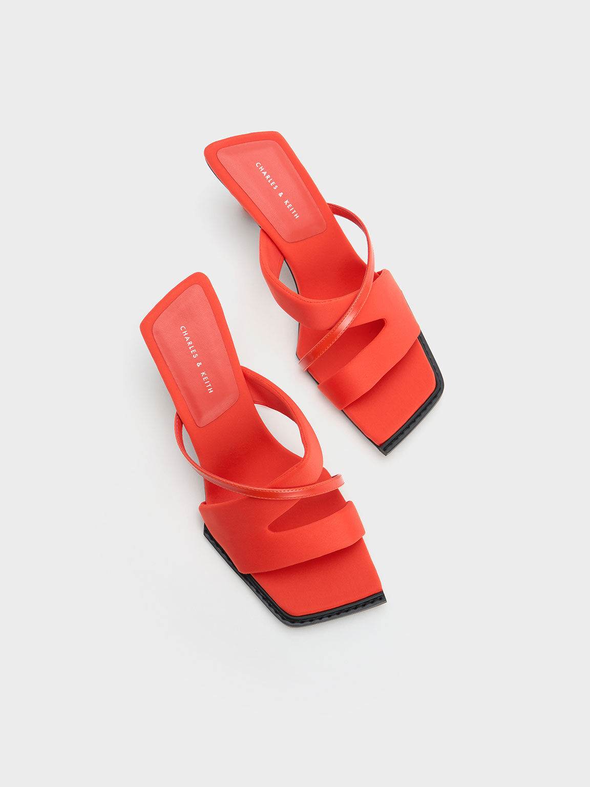 Red sandals online
