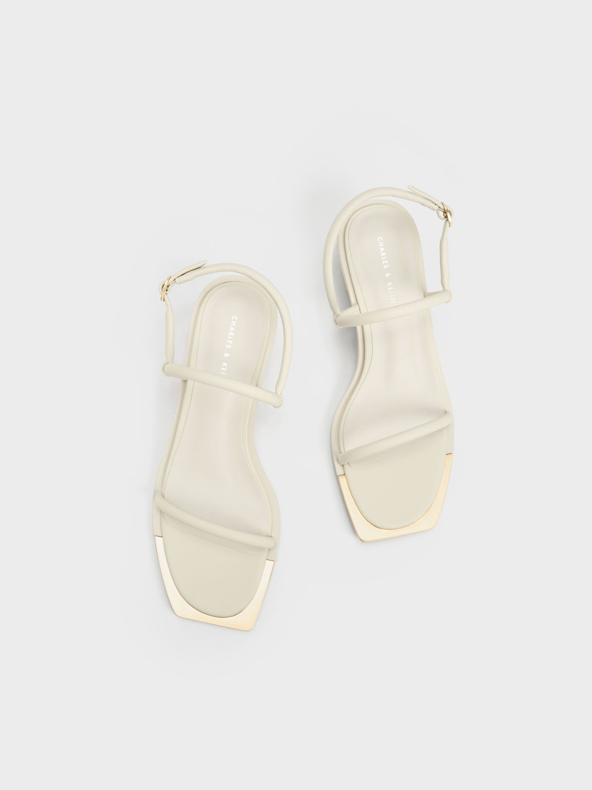 Sandalias de tiras con punta metalizada, Blanco tiza, hi-res