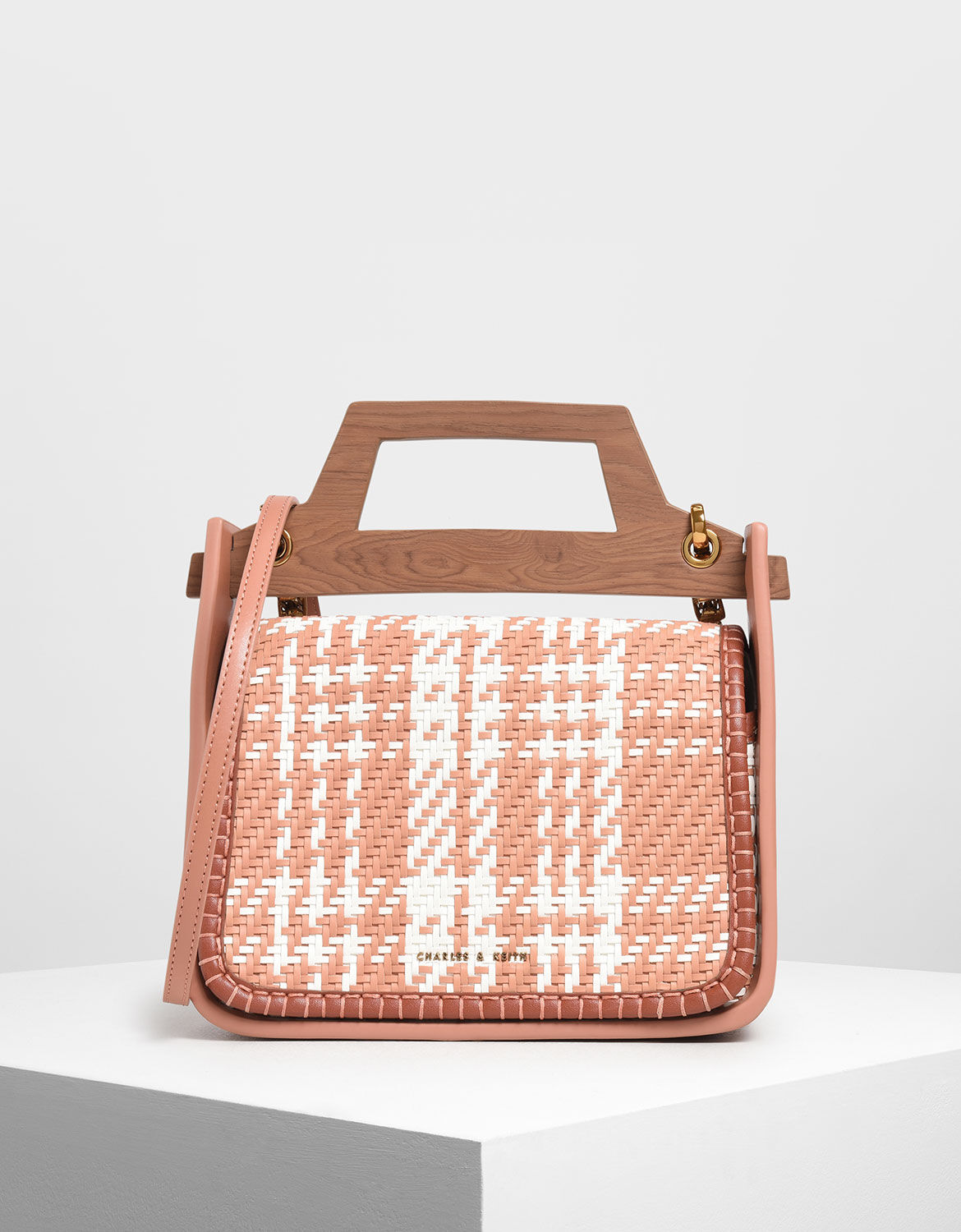 woven top handle bag