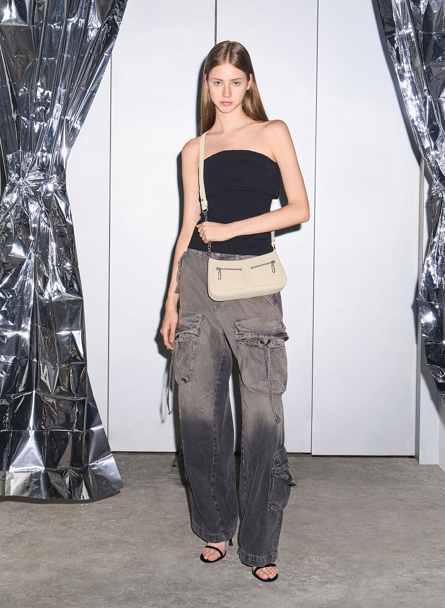 Chain-Strap Shoulder Bag, Beige, hi-res