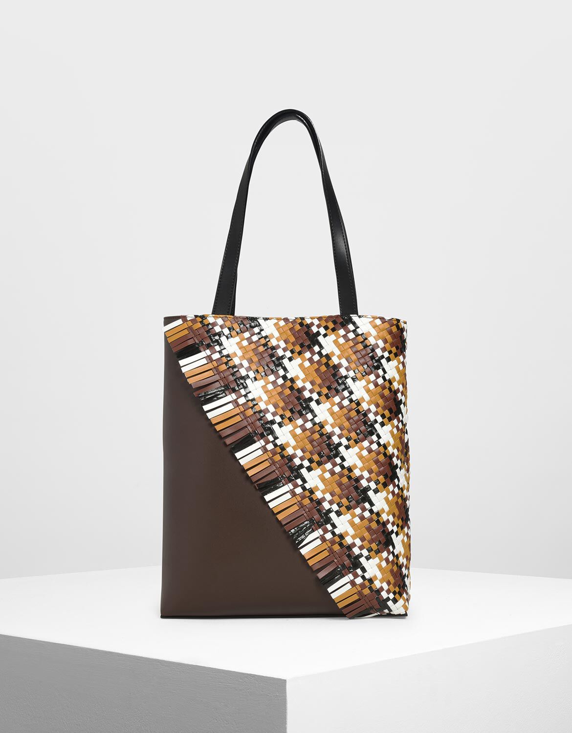 Woven tote