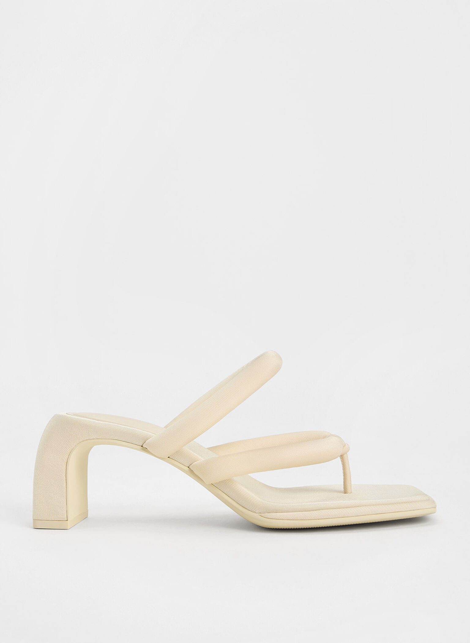Sandalias Toni tipo chancla de tiras acolchadas, Blanco tiza, hi-res