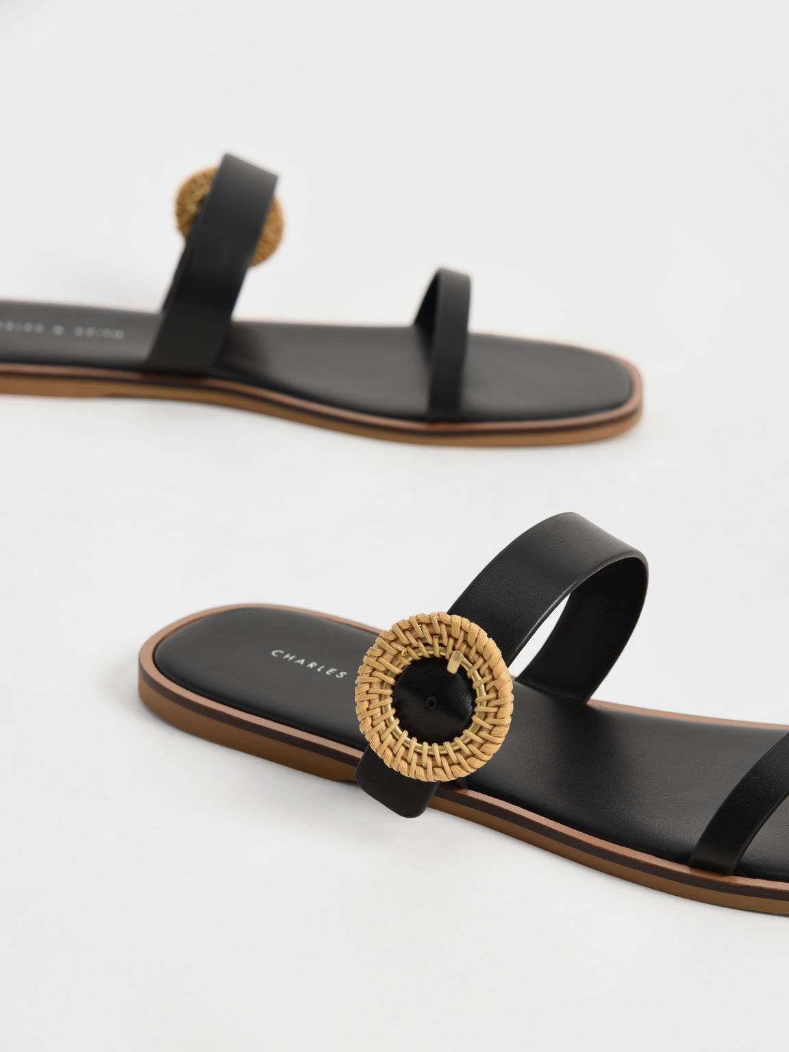 Sandalias tejidas con hebilla, Black, hi-res