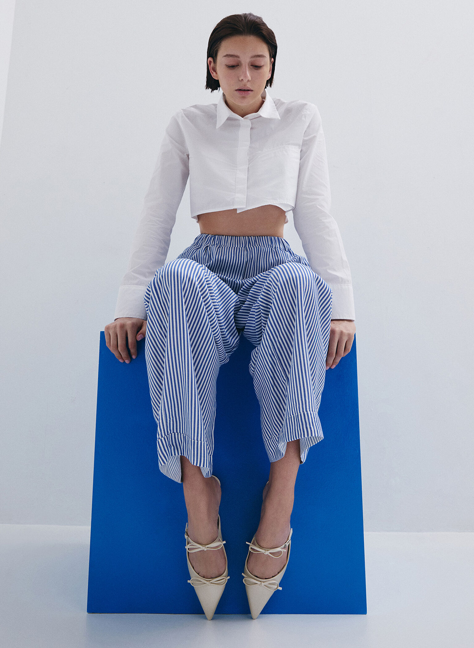Double-Bow Pointed-Toe Mules, White, hi-res