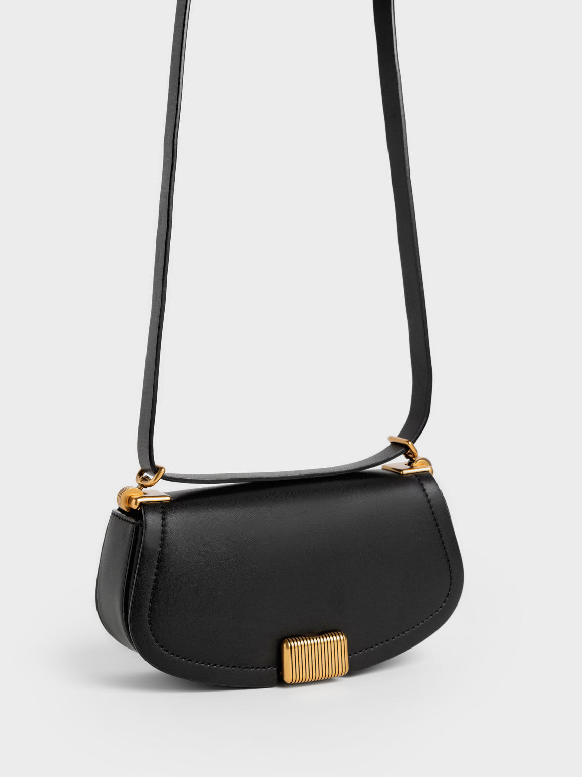 Black Sonnet Two-Tone Chain Handle Shoulder Bag - CHARLES
